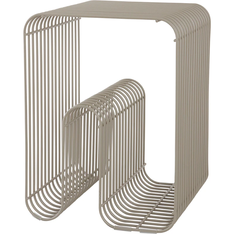 Curva Taburet Elegant, multifunktionelt design i stål perfekt til ethvert hjem, uanset stil og smag Enkel, distinkt fremtoning, Organiske former med stive linjer Taupe