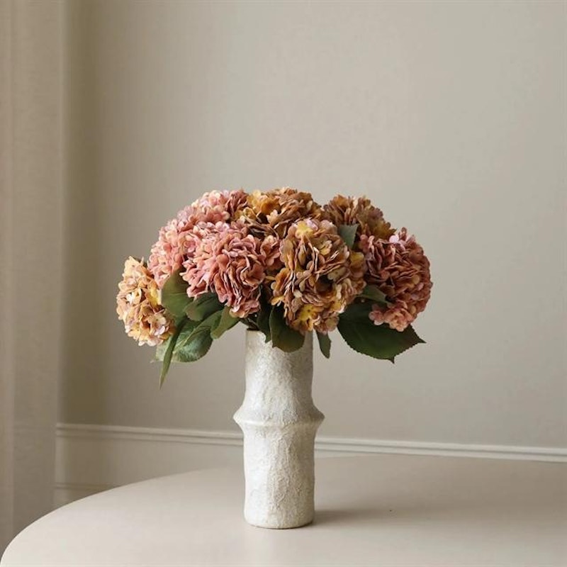 Seasonal Hydrangea Buket Orange