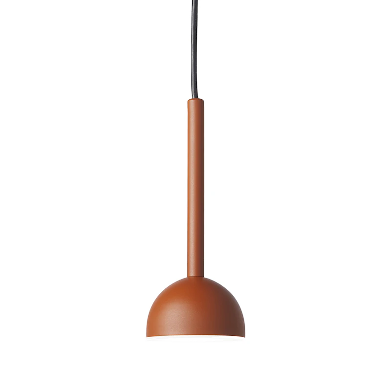 Blush Pendel, Rust
