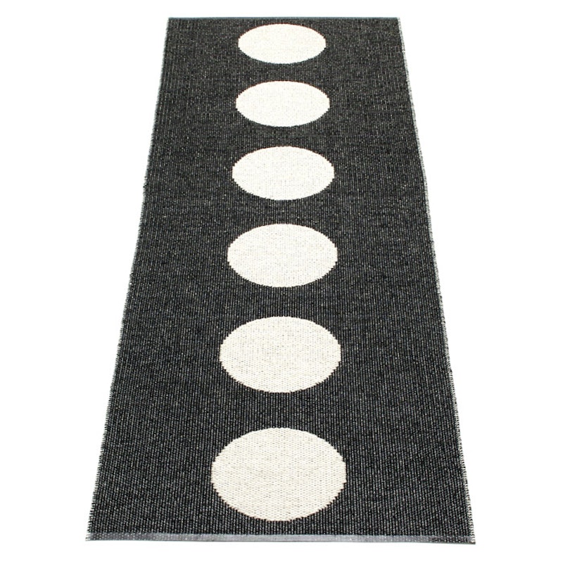 Vera Tæppe Sort / Vanilje, 70x375 cm