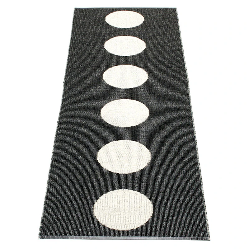 Vera Tæppe Sort / Vanilje, 70x375 cm