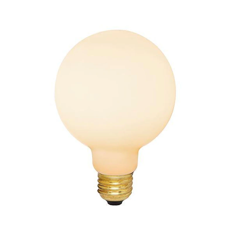 Porcelain II E27 6W LED 2700K 540lm, Mat porcelæn