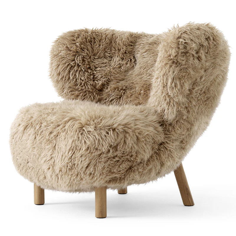 Lilla Petra VB1 Loungestol, Fåreskind Honey / Olieret Eg